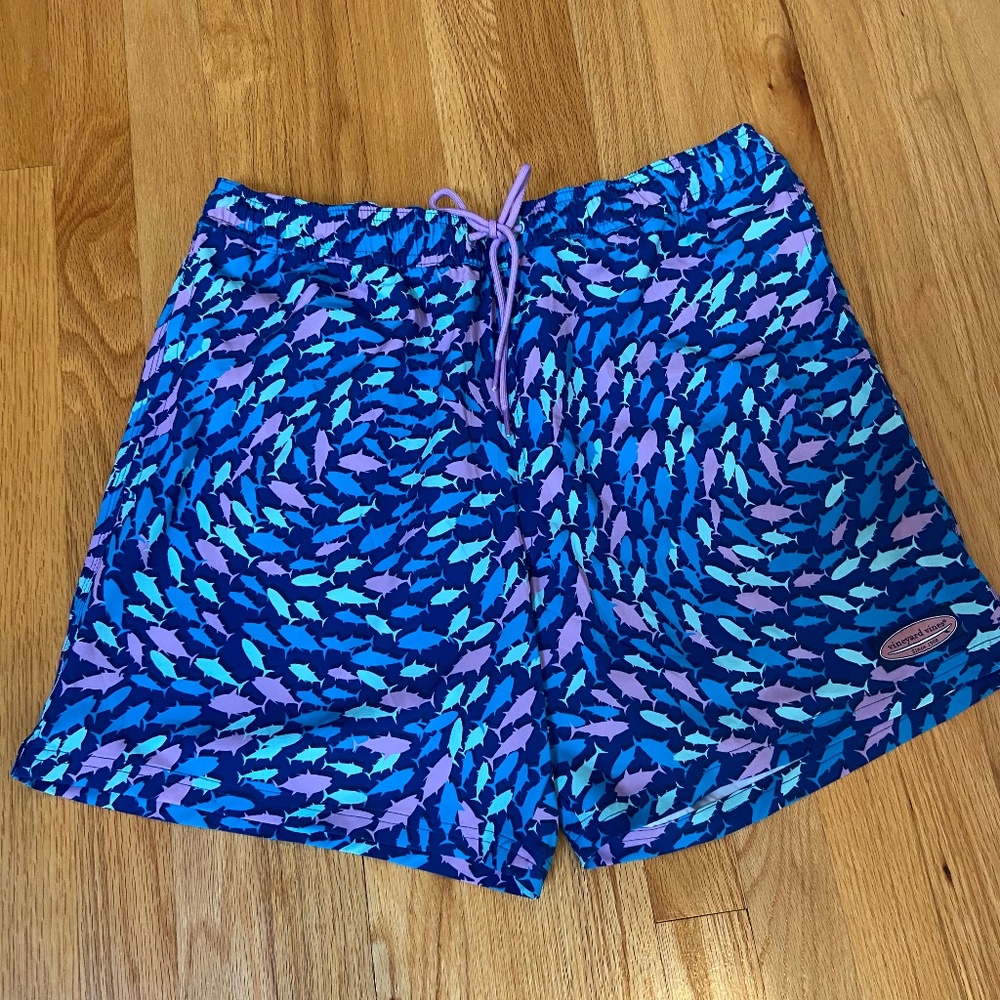 Men's Vineyard Vines Chappy 7" Swim Trunks - Shark Pattern - NWT